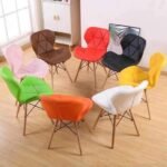 ⁦كرسي جلد تنجيد مستورد بالوان متعددة رجول خشب زان⁩ - الصورة ⁦4⁩