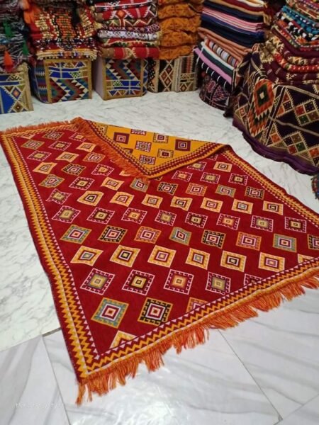 سجادة هاند ميد من الصوف الخالص