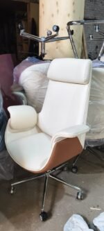 ⁦كرسي مكتب مدير جلد مودرن – تصميم فاخر للمكاتب والشركات⁩ - الصورة ⁦5⁩