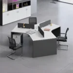 خلية عمل مكتبية ثلاثية مودرن خشب MDF إسباني بتصميم Y انسيابي وحواجز خصوصية | لمسة للأثاث