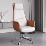 كرسي مكتب إداري فاخر بظهر عالي وتصميم ثنائي اللون - جلد أبيض وجملي (High-Back Executive Office Chair - Dual-Tone White & Camel Leather)