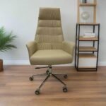 كرسي مكتب إداري فاخر بظهر عالي وتصميم مريح للظهر - لون بني كاكاو (High-Back Modern Executive Leather Office Chair)